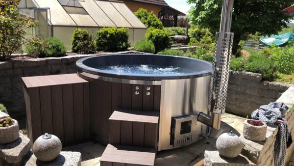 Daintree Wood Fired Hot Tub - Image 12